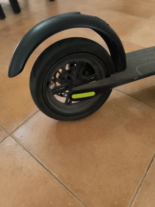 Patinete marca Cecotec bongo serie A connected