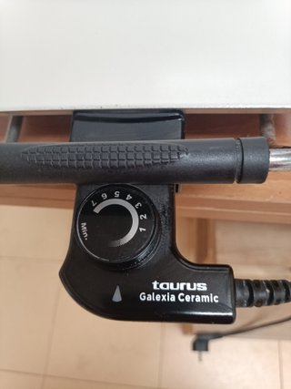 Plancha Eléctrica Taurus Galexia Cerámic