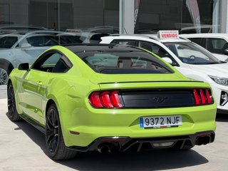 Ford Mustang 2.3 EcoBoost 214kW Mustang (Fastback)
