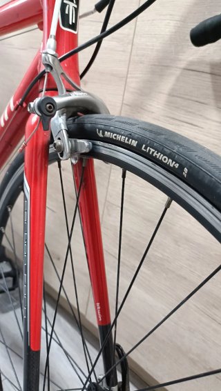 Bicicleta de carretera Btwin Roja Talla 175cm
