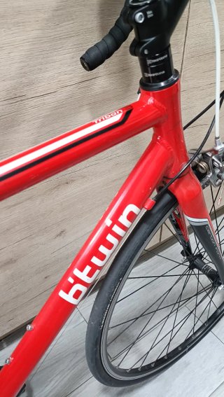 Bicicleta de carretera Btwin Roja Talla 175cm