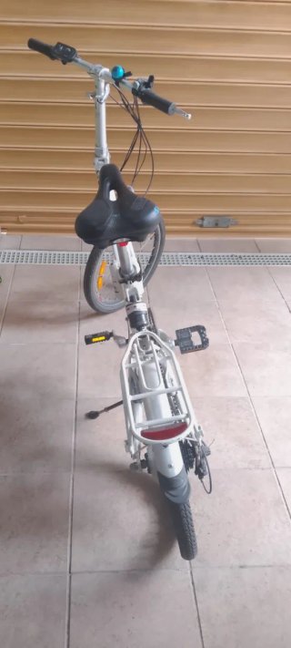 Bicicleta Eléctrica Plegable Blanca