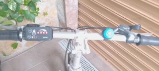 Bicicleta Eléctrica Plegable Blanca