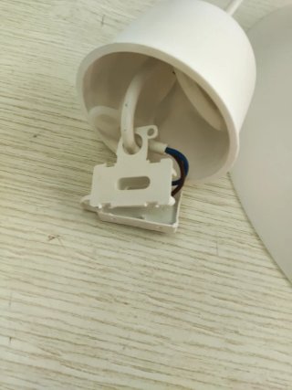 Lámpara de techo blanca