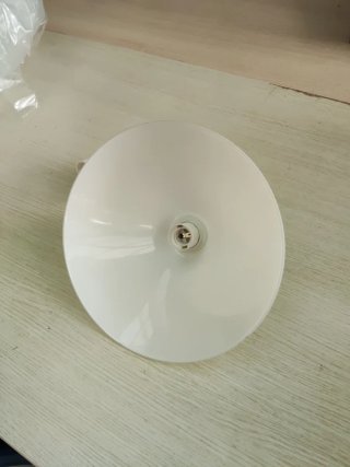 Lámpara de techo blanca