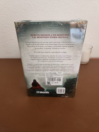 Una ventana a la oscuridad (EDICIÓN ESPECIAL LI...