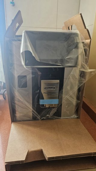 Cafetera DeLonghi super automatica