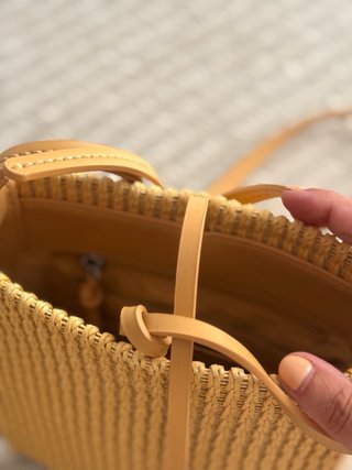 Bolso Adolfo Dominguez amarillo rafia