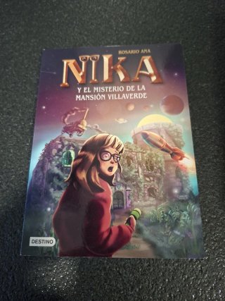 Los misterios de Nika 1. El misterio de la mans...