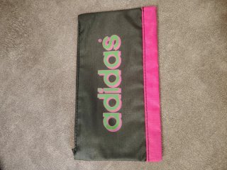 Bandolera y estuche Adidas años 80