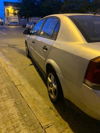 Opel Vectra 2004