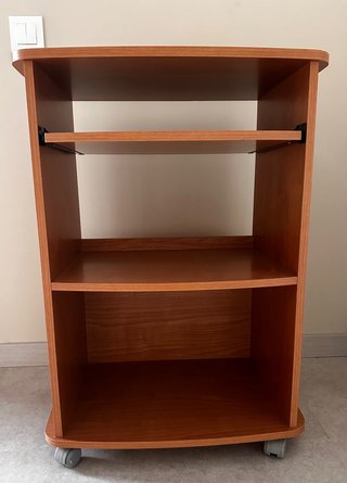 Mueble TV con ruedas