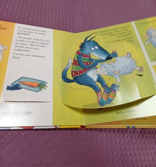 La ovejita que vino a cenar (Edición pop-up)