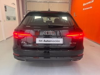 Audi A4 AVANT 35 TDI 150CV