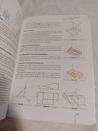 Vèrtex 1 dibuix tècnic : Batxillerat