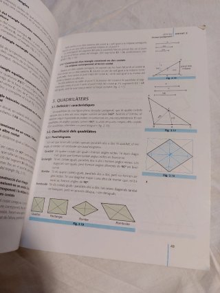 Vèrtex 1 dibuix tècnic : Batxillerat