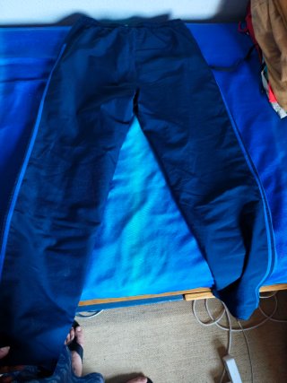 Pantalón chándal Adidas azul Talla M