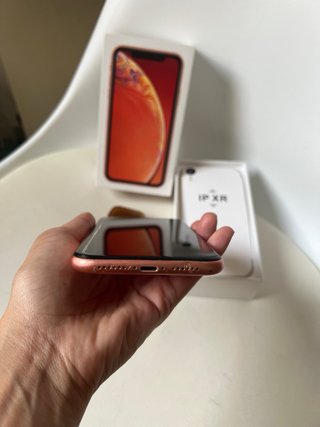 URGE iPhone XR 128GB Coral