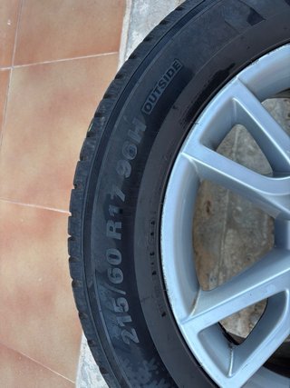 Rueda Audi 215/60 R17 96H