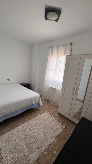 Aquilo habitaciónen viladecans muy bien ubicado!