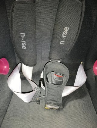 Silla de coche negra