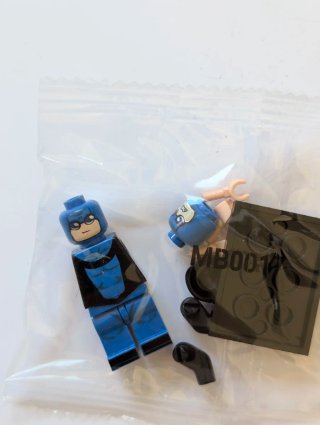 Pack Figuras Lego Invencible compatible