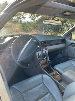 Mercedes w124 300ce 24
