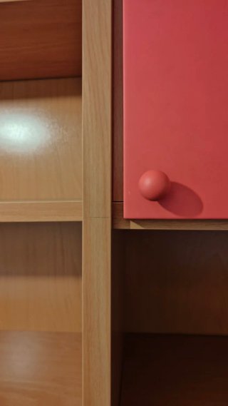Habitación infantil modular madera y rojo/rosa