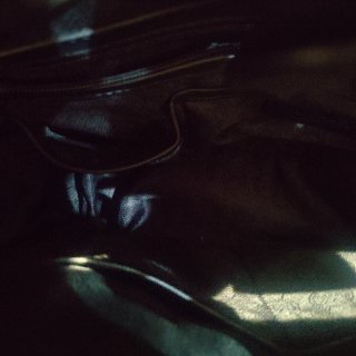Bolso Michael Kors Negro y Dorado Auténtico