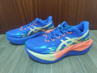 Asics Superblast 3