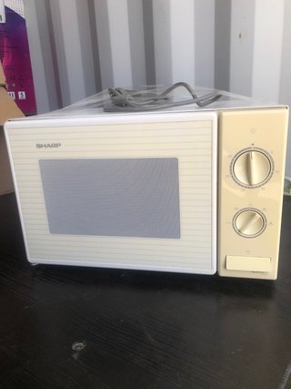 Microondas Sharp Beige