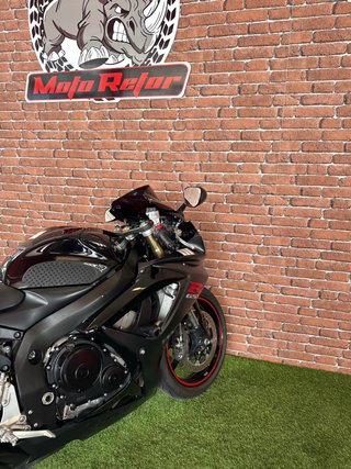 Suzuki GSXR 600 K7