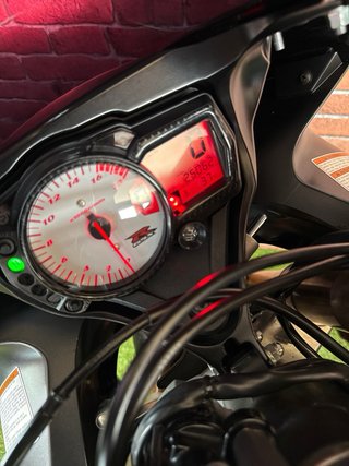 Suzuki GSXR 600 K7