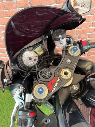 Suzuki GSXR 600 K7