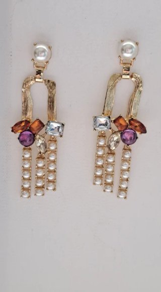 Pendientes fiesta dorados con piedras moradas