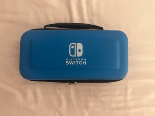 Nintendo Switch + Accesorios