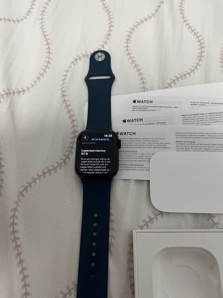 Apple Watch 7 - Batería 97%