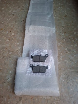 ‼️HAGO ENVIO‼️Pastillas traseras nsr 50 y ns1 80