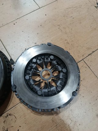 Volante y embrague Renault Scénic