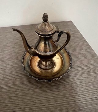 Teiera in argento 800 con vassoio