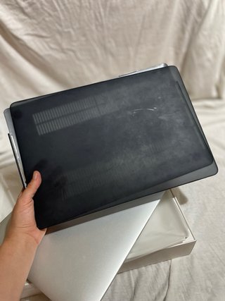 MacBook Pro 15” 2018 256 GB