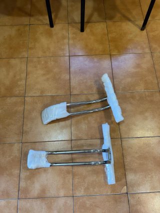 Reposapiés para sillones peluquería