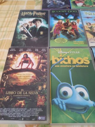 Lote 12 VHS Películas Familia Disney y Más
