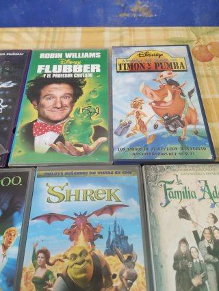 Lote 12 VHS Películas Familia Disney y Más