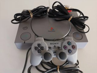 Consola Playstation 1 Gris + Juegos y Mandos
