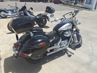 Suzuki Intruder Volusia 800 - Moto Custom