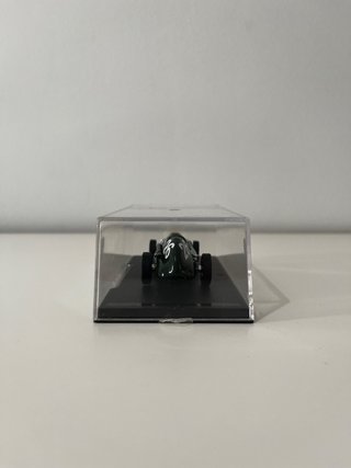 Vanwall VW57 1957 Stirling Moss F1 1:43