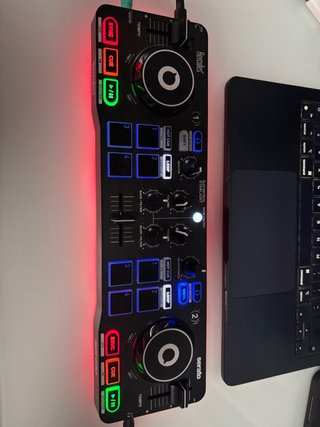 Controlador DJ Hercules STARLIGHT