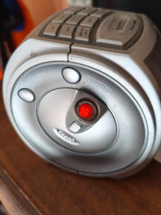 Radio Reloj Despertador Gris