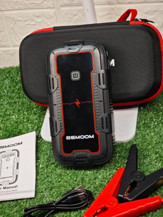 Arrancador BSMOOM 26800 mAh + Linterna